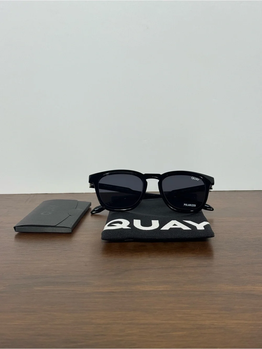 NWT QUAY Australia Jackpot Polarized Black Sunglasses